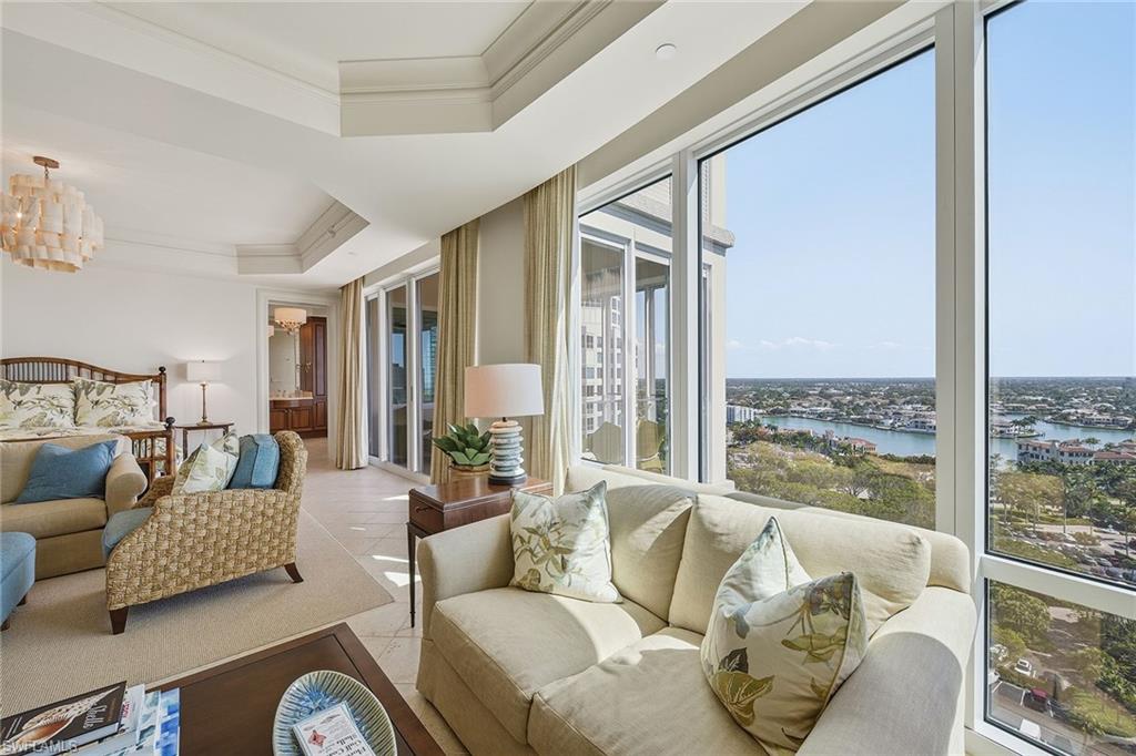 REGENT - Residential