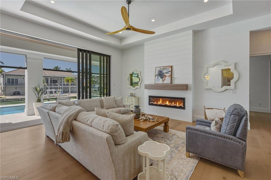 MARCO ISLAND - Residential