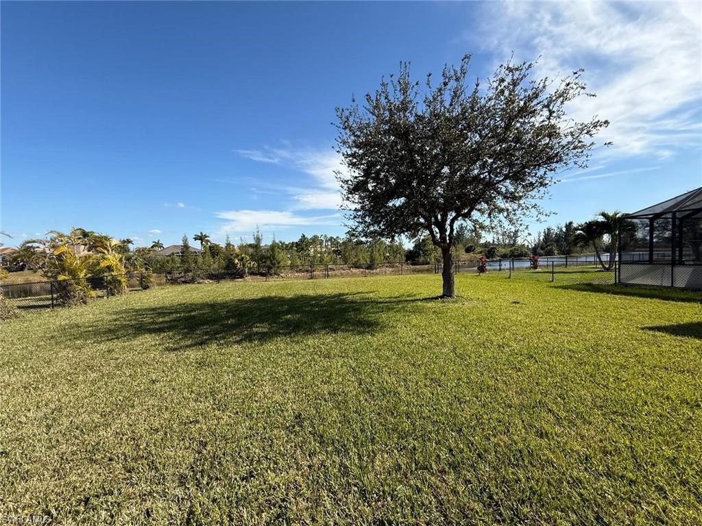 TOWN LAKES - Residential Lease
