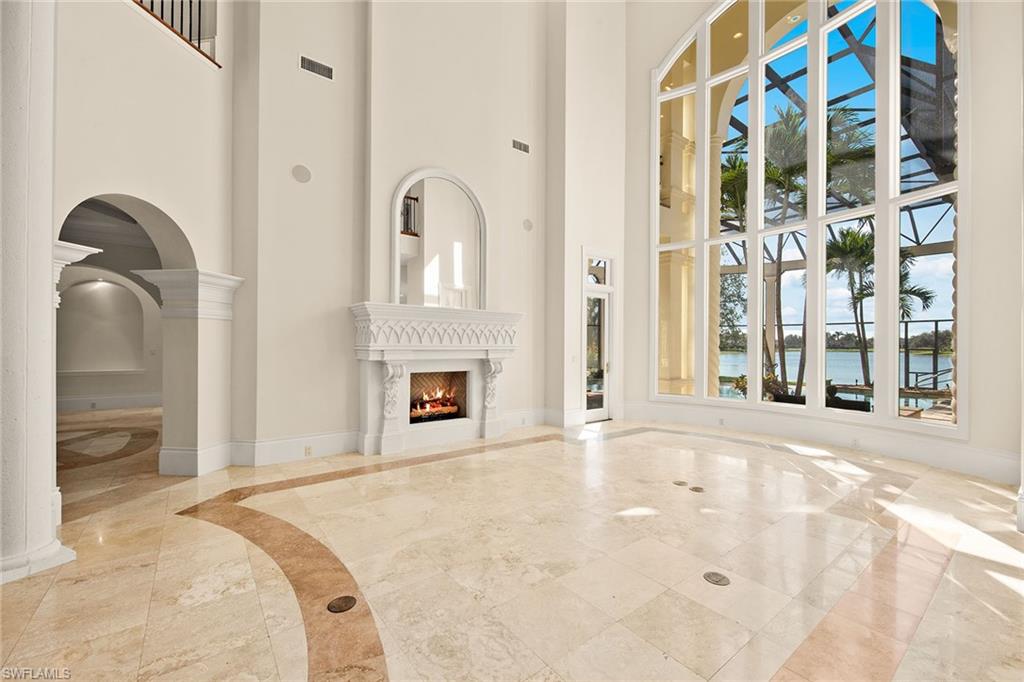 QUAIL WEST - Residential