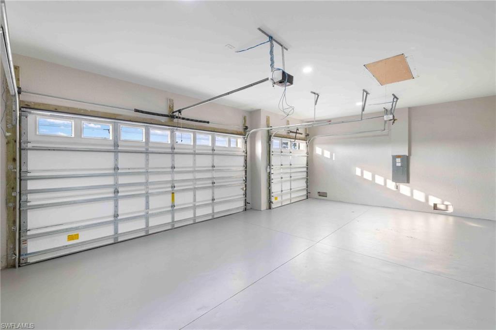 ROTONDA MEADOWS - Residential