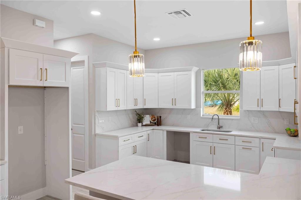 ROTONDA MEADOWS - Residential
