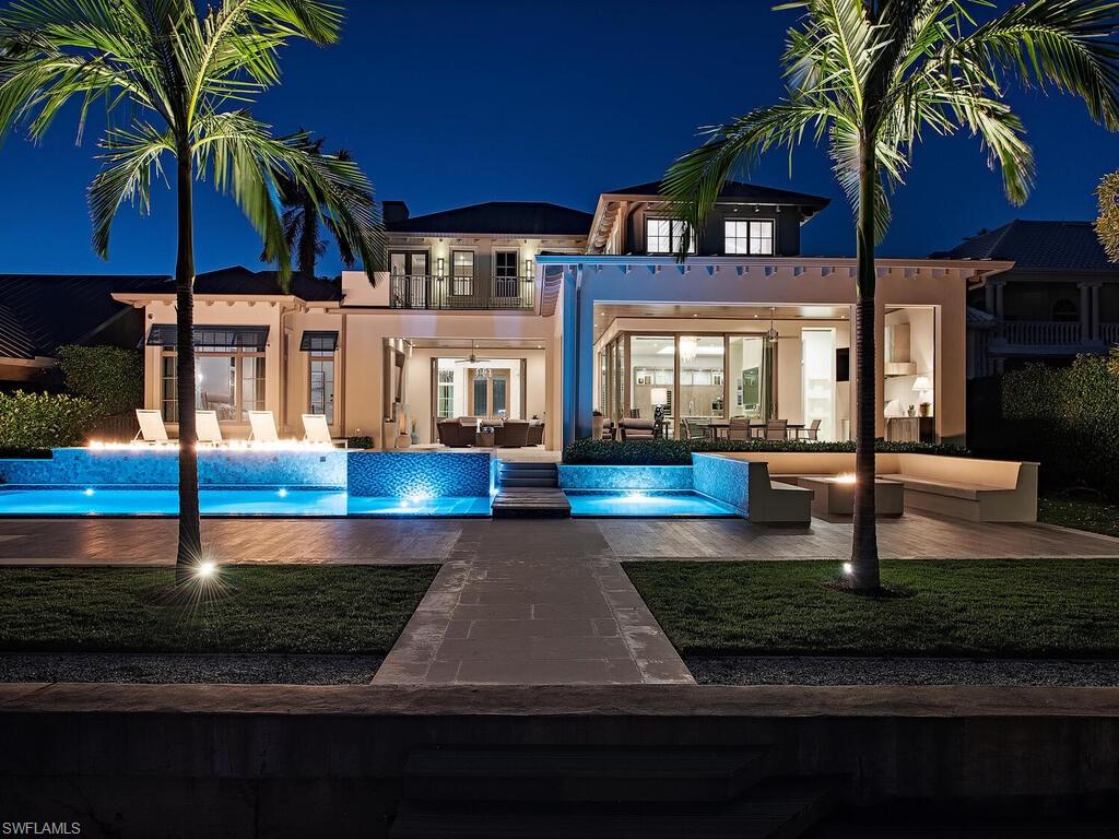 AQUALANE SHORES - Residential