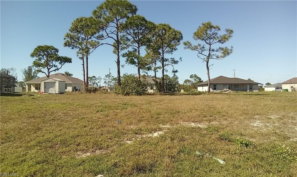 CAPE CORAL - Land