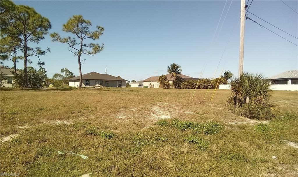 CAPE CORAL - Land
