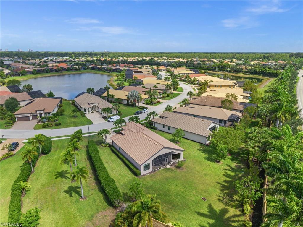 BONITA LAKES - Residential
