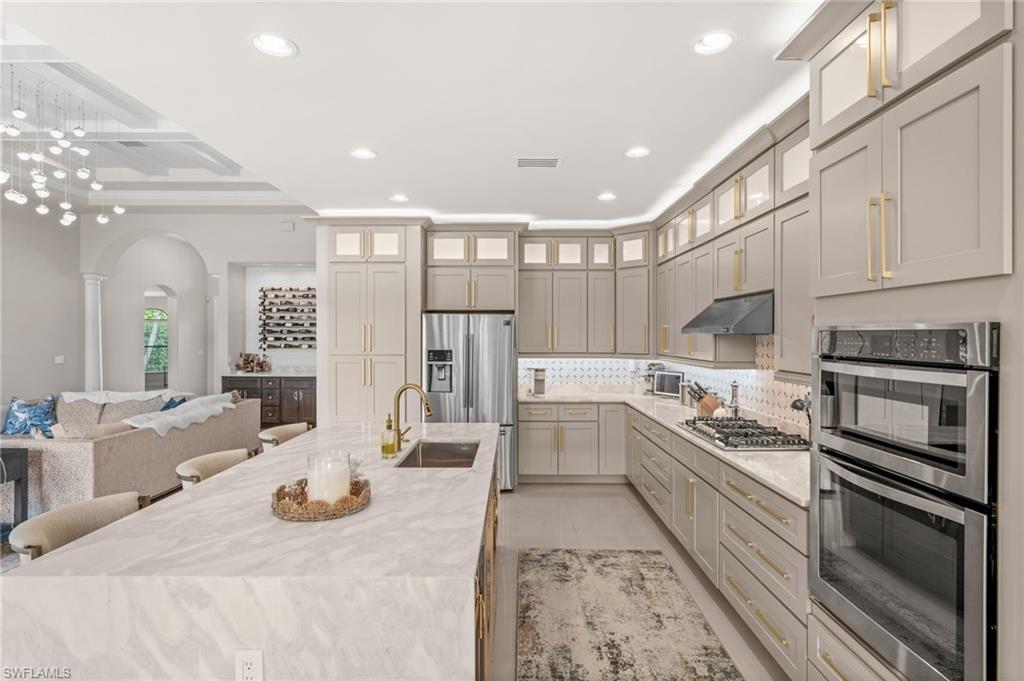 BONITA LAKES - Residential