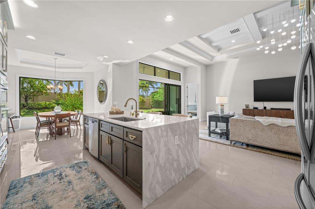 BONITA LAKES - Residential
