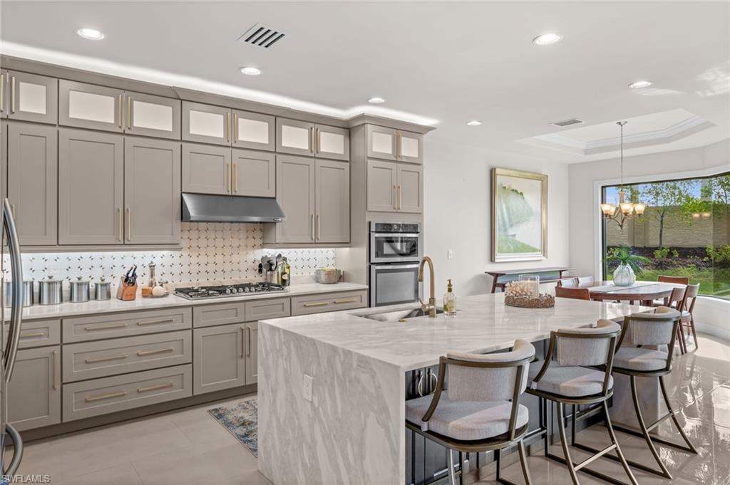 BONITA LAKES - Residential