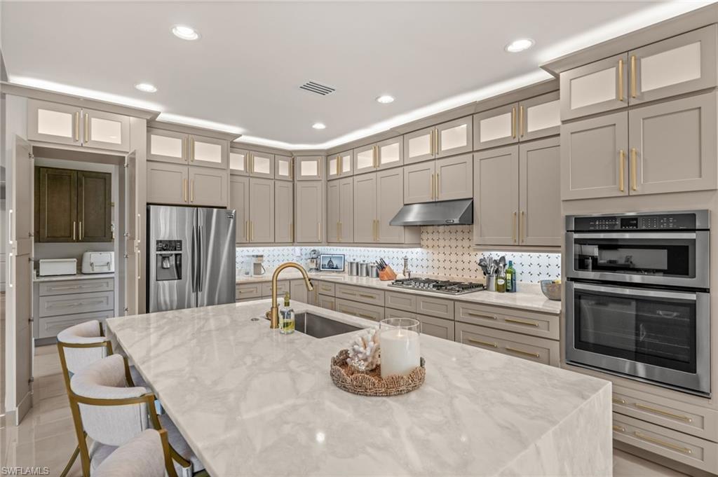 BONITA LAKES - Residential