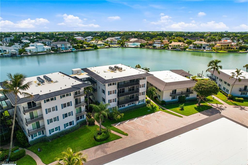 HARBORSIDE GARDENS - Residential