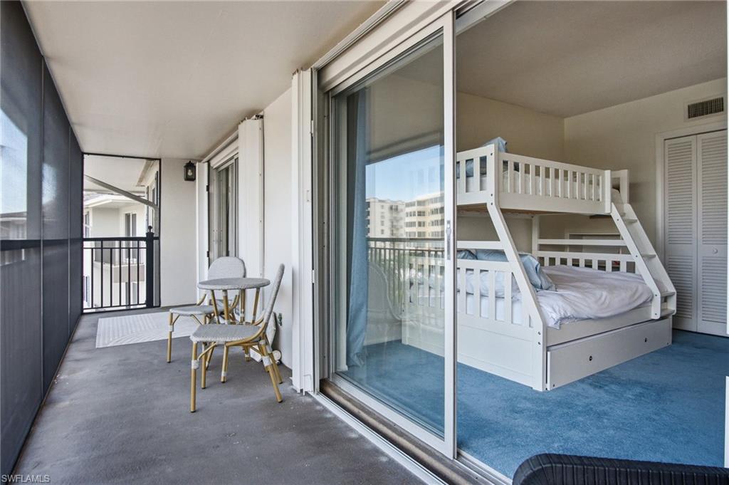 HARBORSIDE GARDENS - Residential