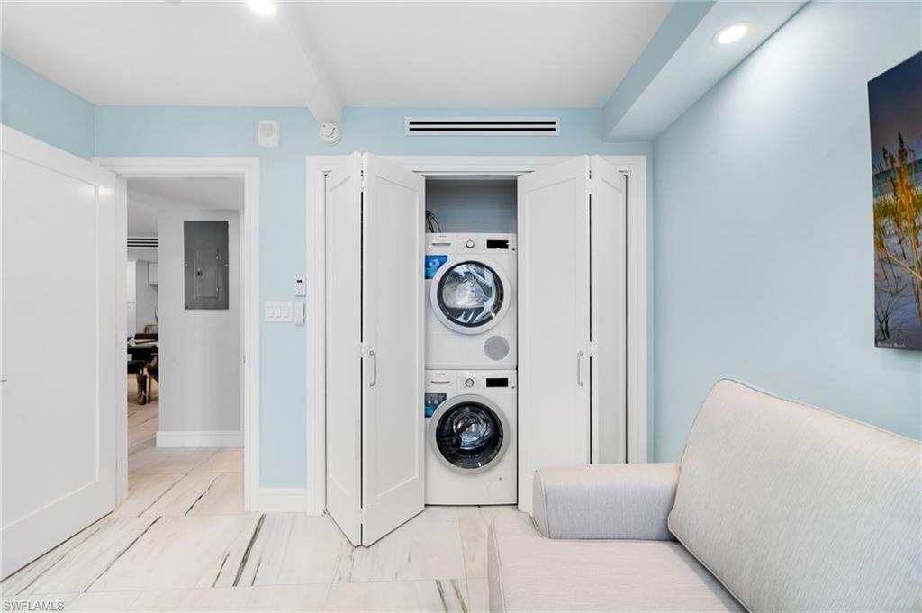 SURFSEDGE - Residential Lease