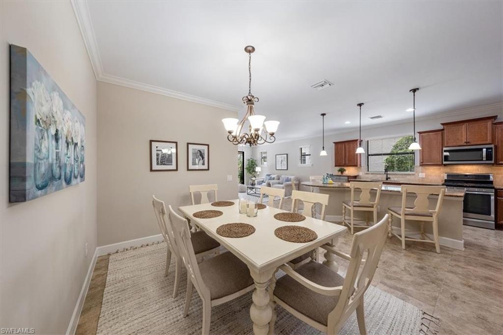 CAMDEN LAKES - Residential