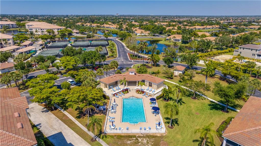 LEXINGTON COUNTRY CLUB - Residential Lease