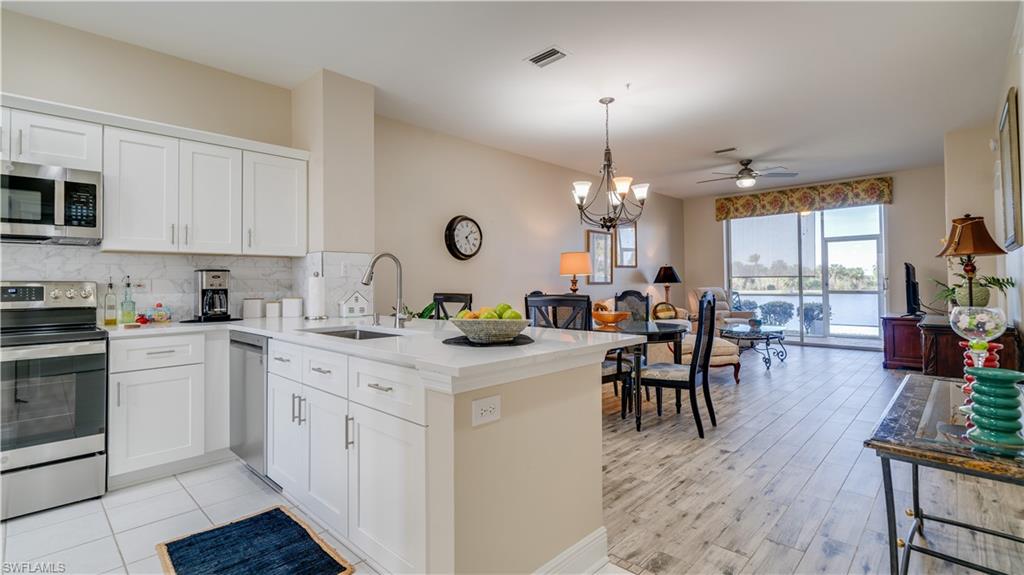LEXINGTON COUNTRY CLUB - Residential Lease