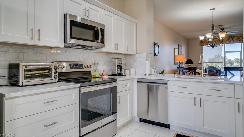 LEXINGTON COUNTRY CLUB - Residential Lease