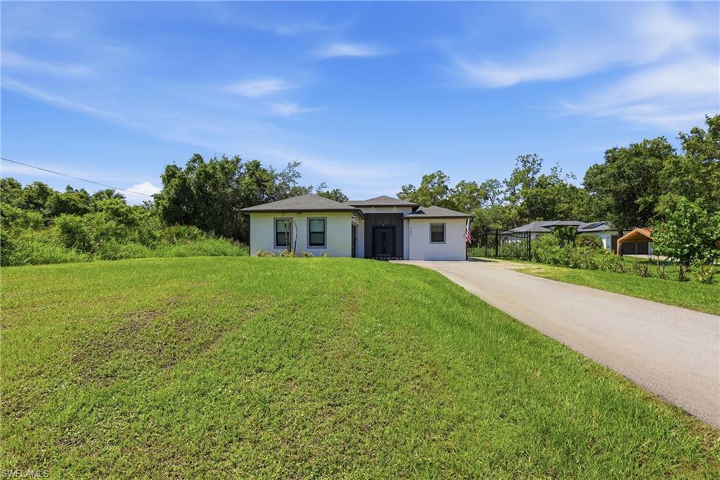 GOLDEN GATE ESTATES - Residential