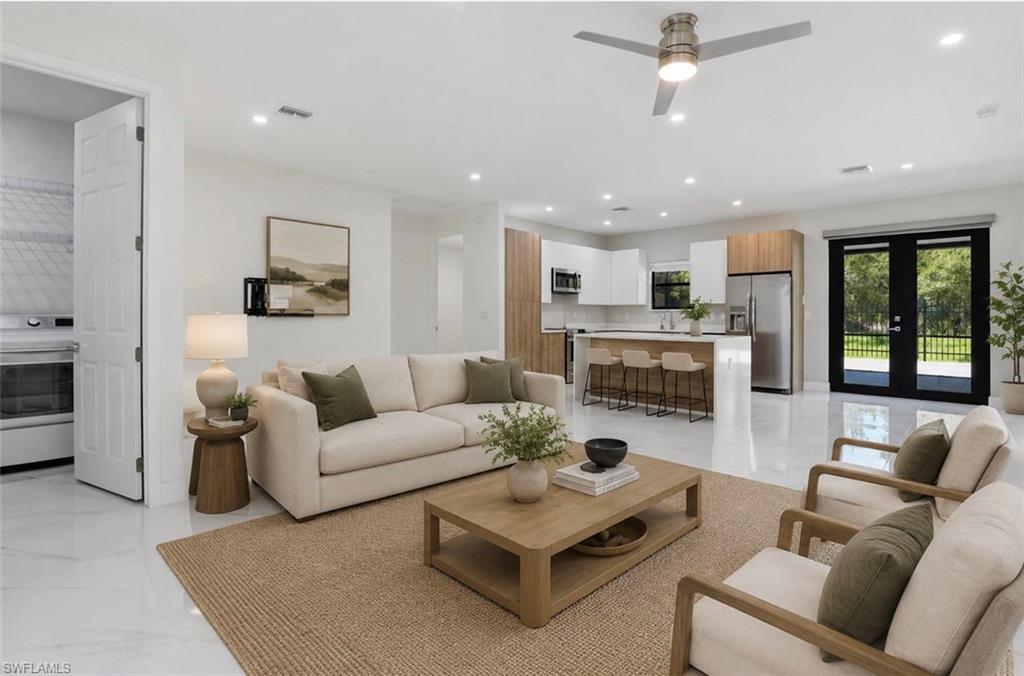 GOLDEN GATE ESTATES - Residential