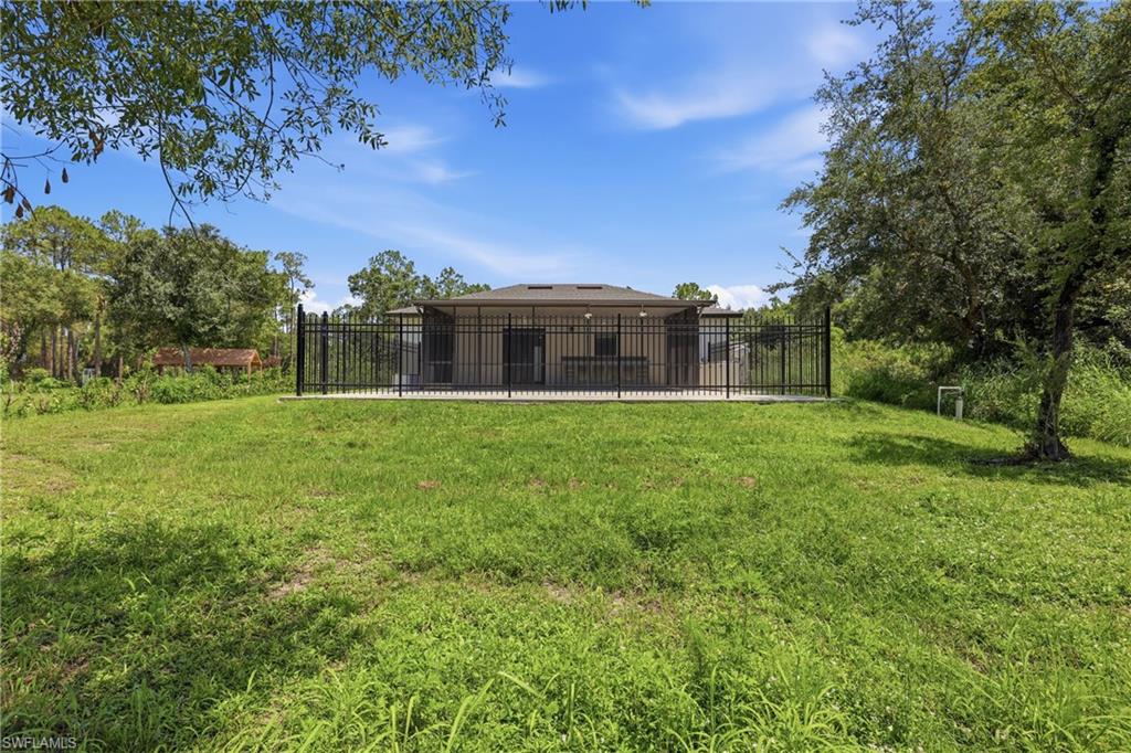 GOLDEN GATE ESTATES - Residential