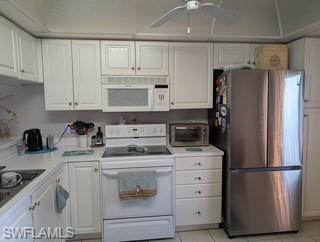 THE PARK AT LAKEWOOD - Residential Lease