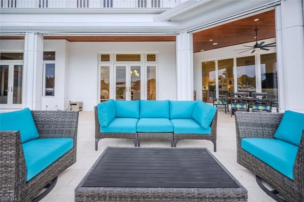 ROYAL HARBOR - Residential