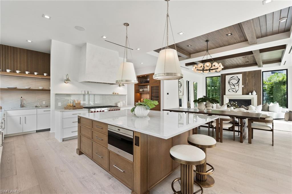 OLDE NAPLES - Residential