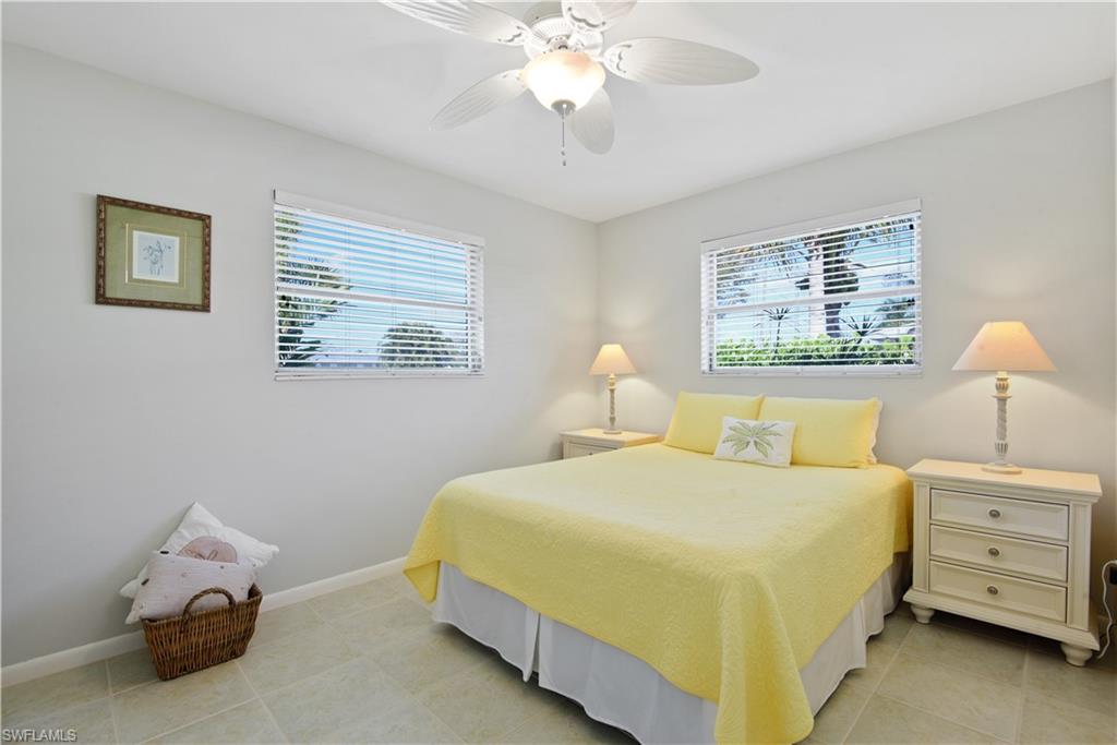 LITTLE HICKORY SHORES - Residential