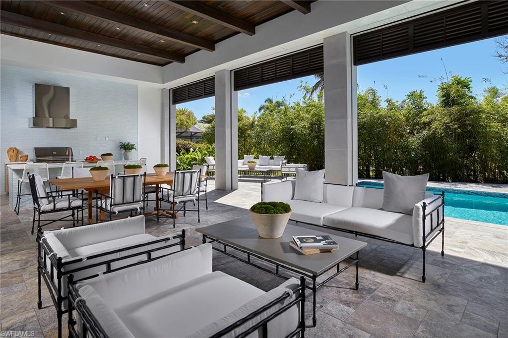 PARK SHORE - Residential