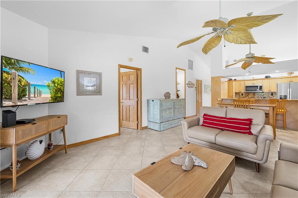 CAPTAINS HARBOR CONDO - Residential