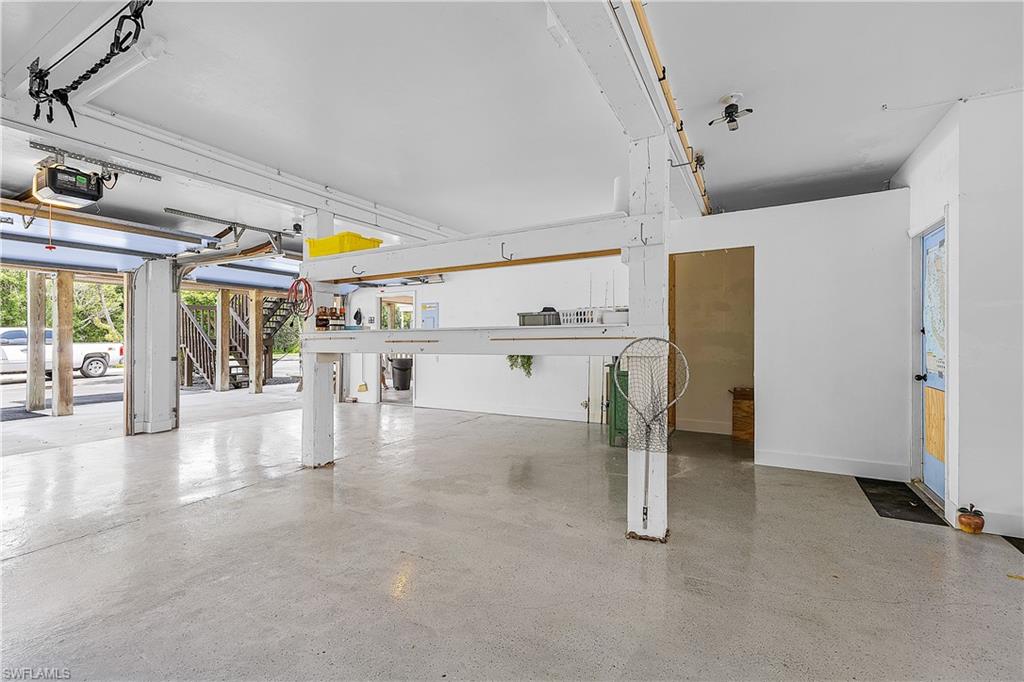 CAPTAINS HARBOR CONDO - Residential