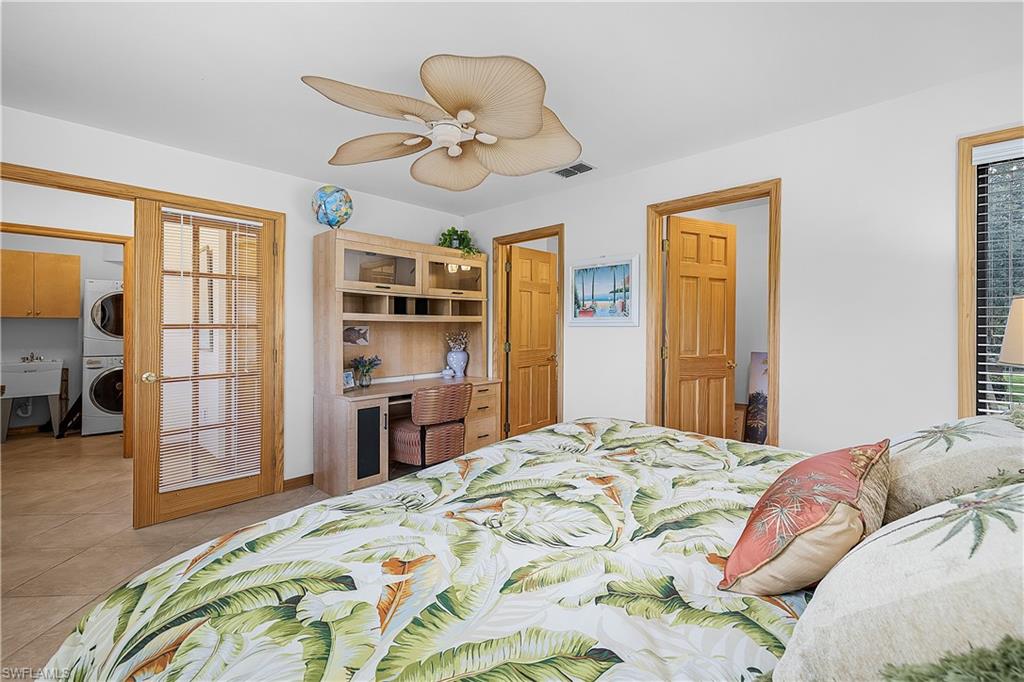 CAPTAINS HARBOR CONDO - Residential