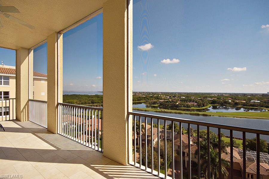 THE PARAMOUNT - Residential