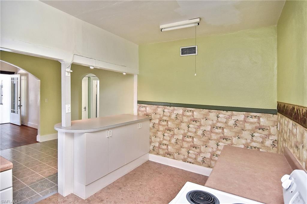 LOVEJOY PARK - Residential