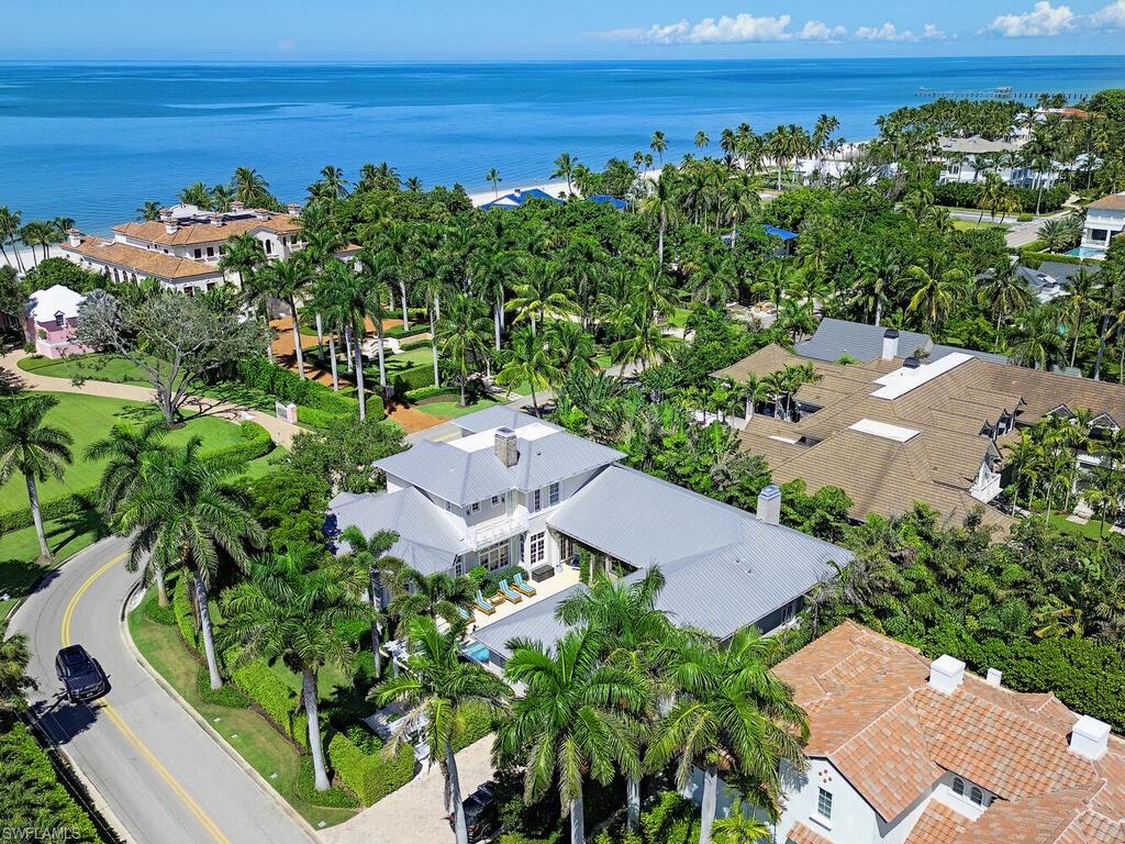 OLDE NAPLES - Residential