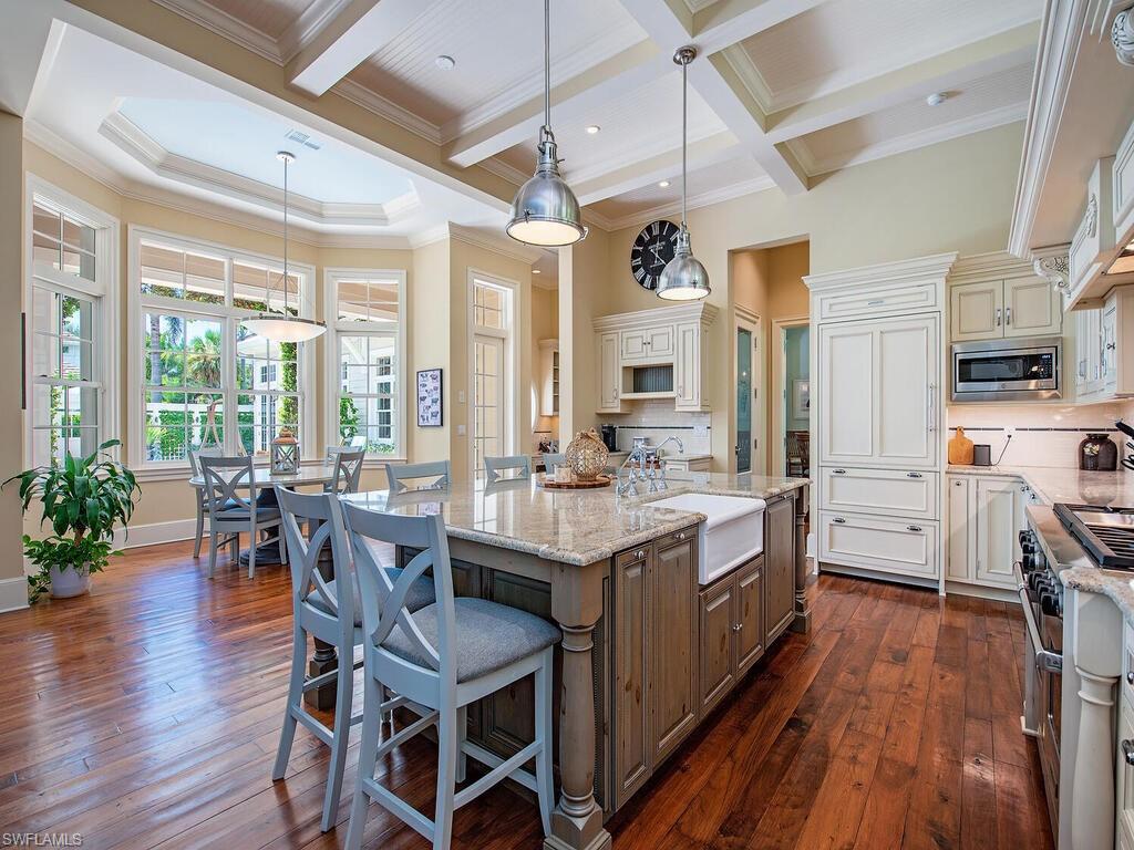 OLDE NAPLES - Residential