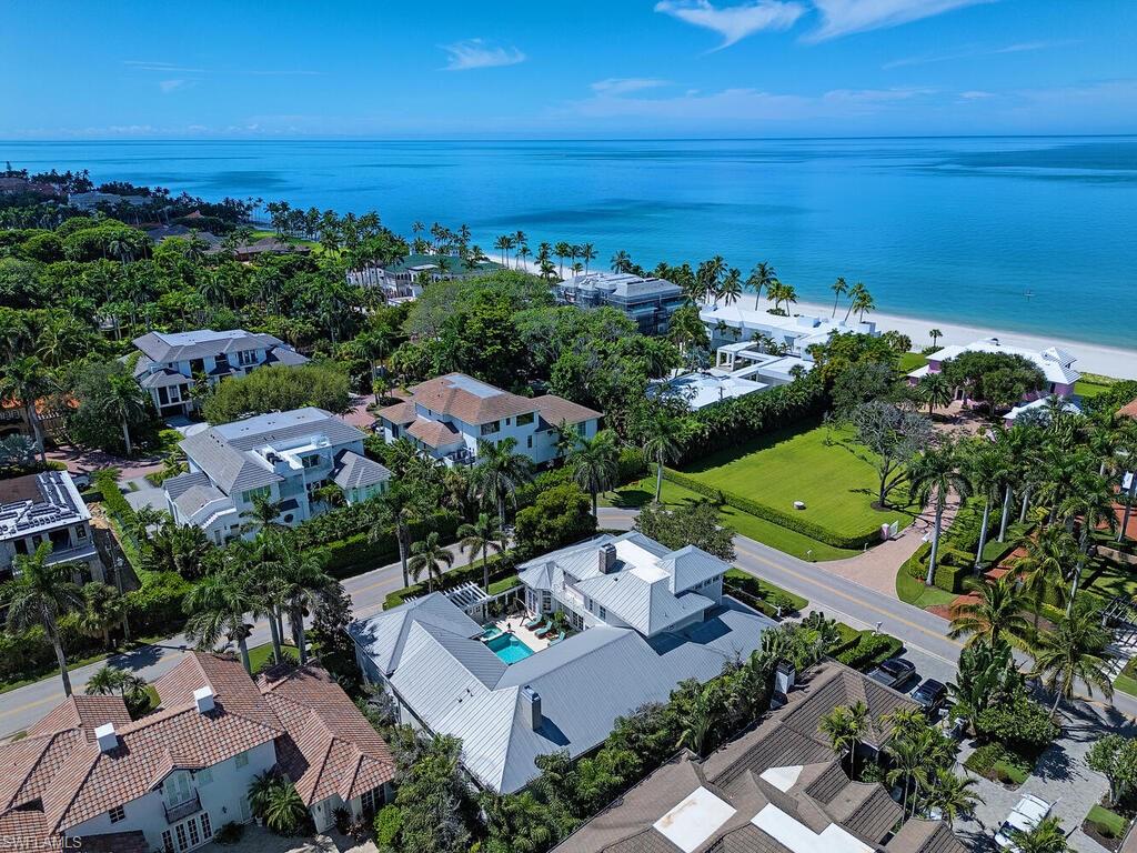 OLDE NAPLES - Residential