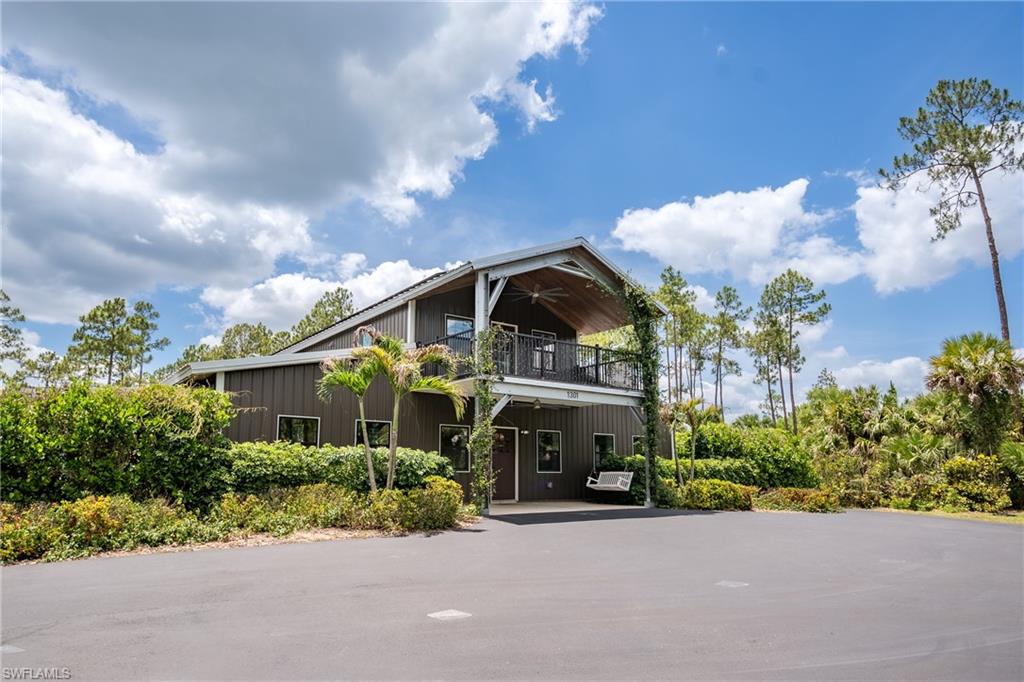 GOLDEN GATE ESTATES - Residential