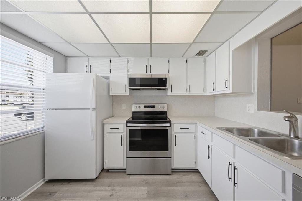 VILLA CAPRI CONDOMINIUM - Residential