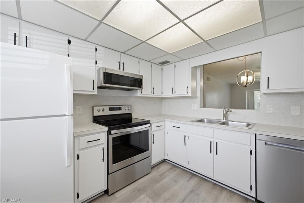 VILLA CAPRI CONDOMINIUM - Residential