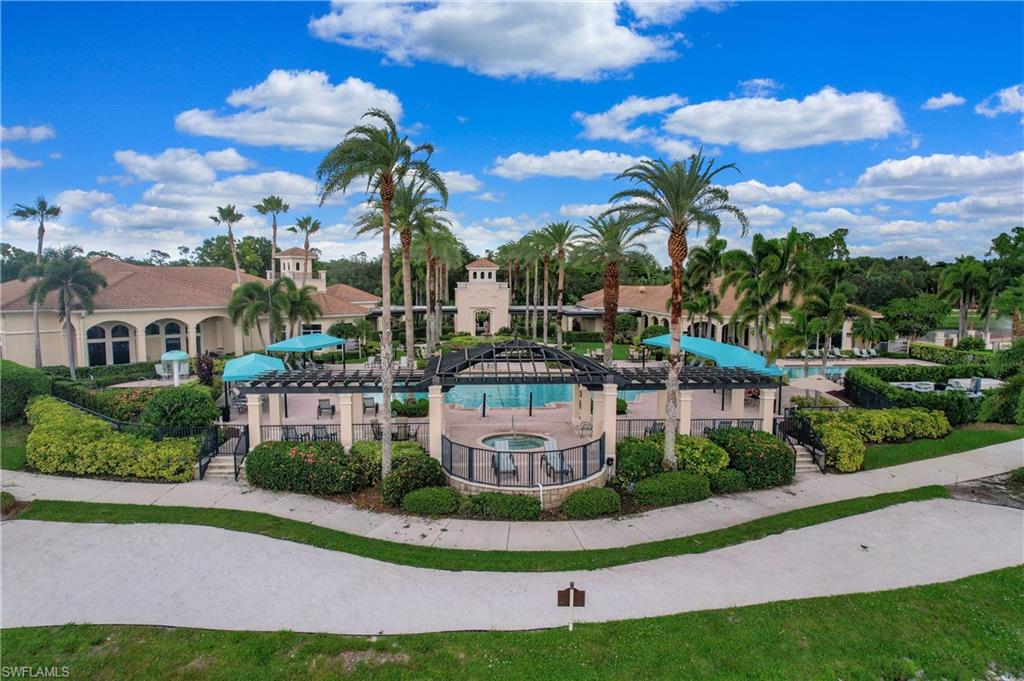 SATURNIA LAKES - Residential