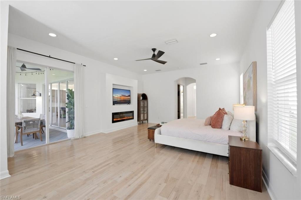 SATURNIA LAKES - Residential