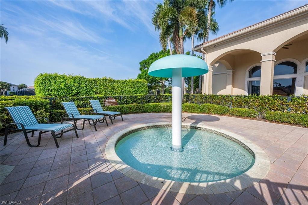 SATURNIA LAKES - Residential