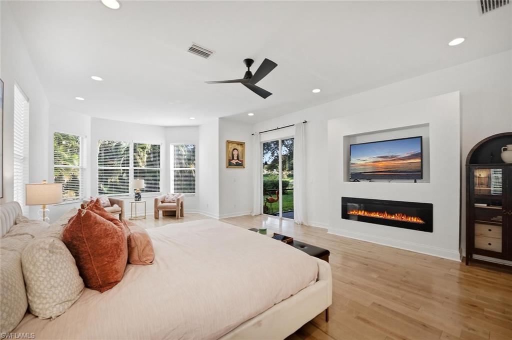 SATURNIA LAKES - Residential