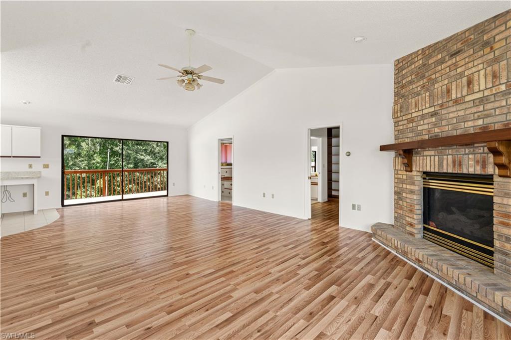SPRING LAKES - Residential