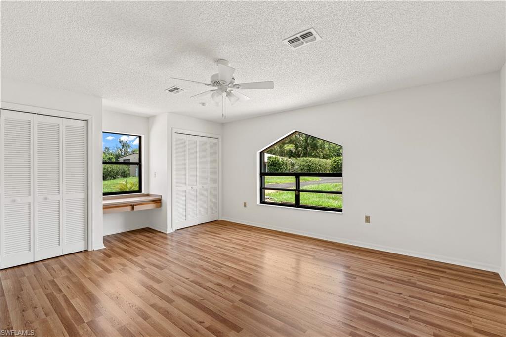 SPRING LAKES - Residential