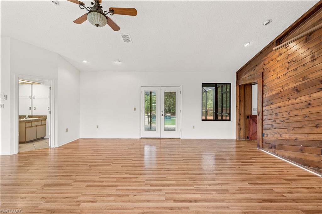 SPRING LAKES - Residential