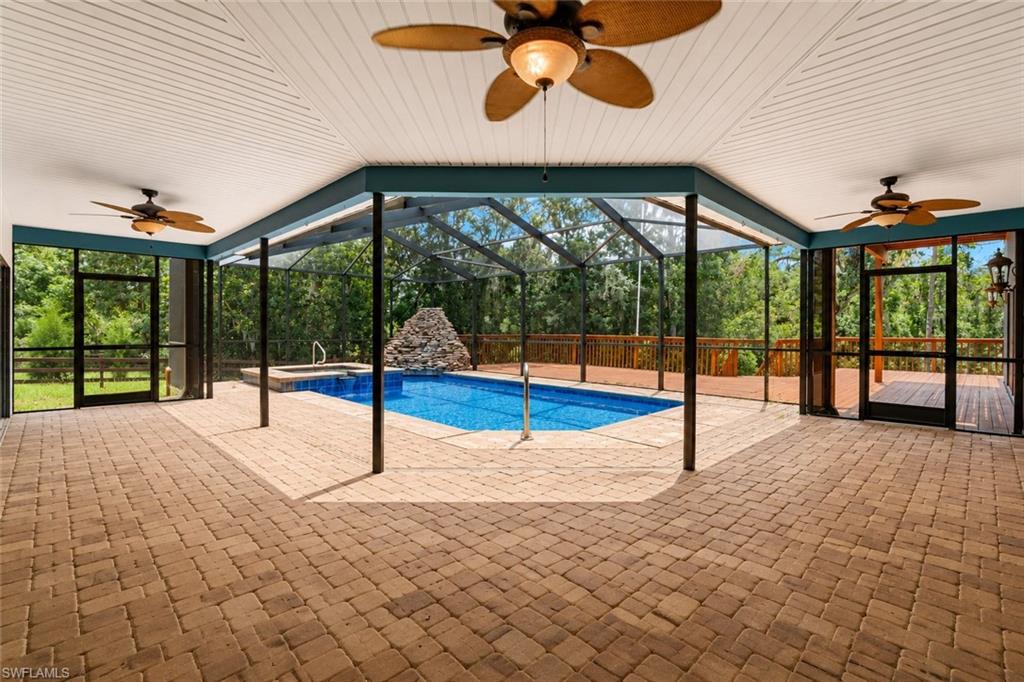 SPRING LAKES - Residential