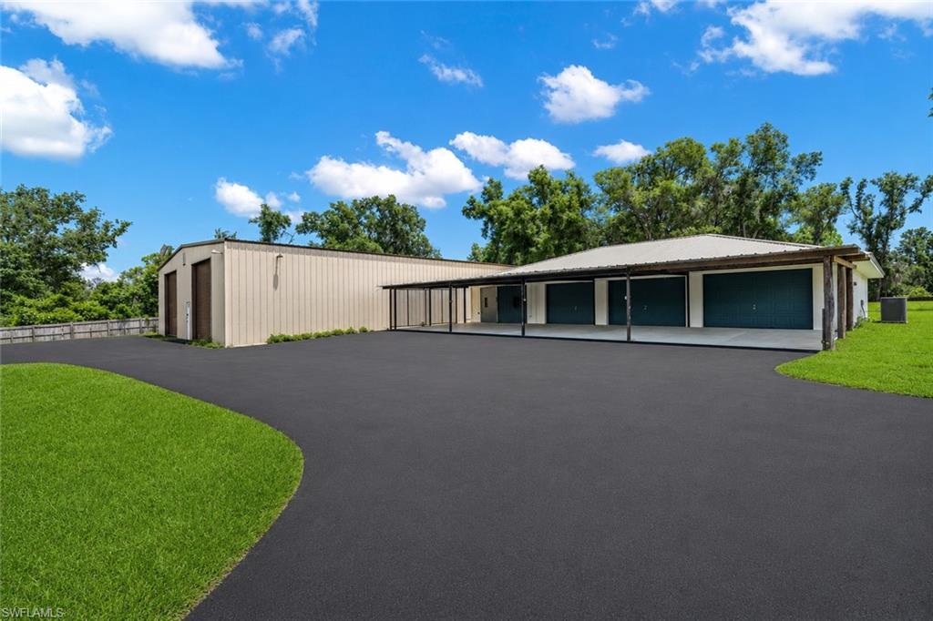 SPRING LAKES - Residential