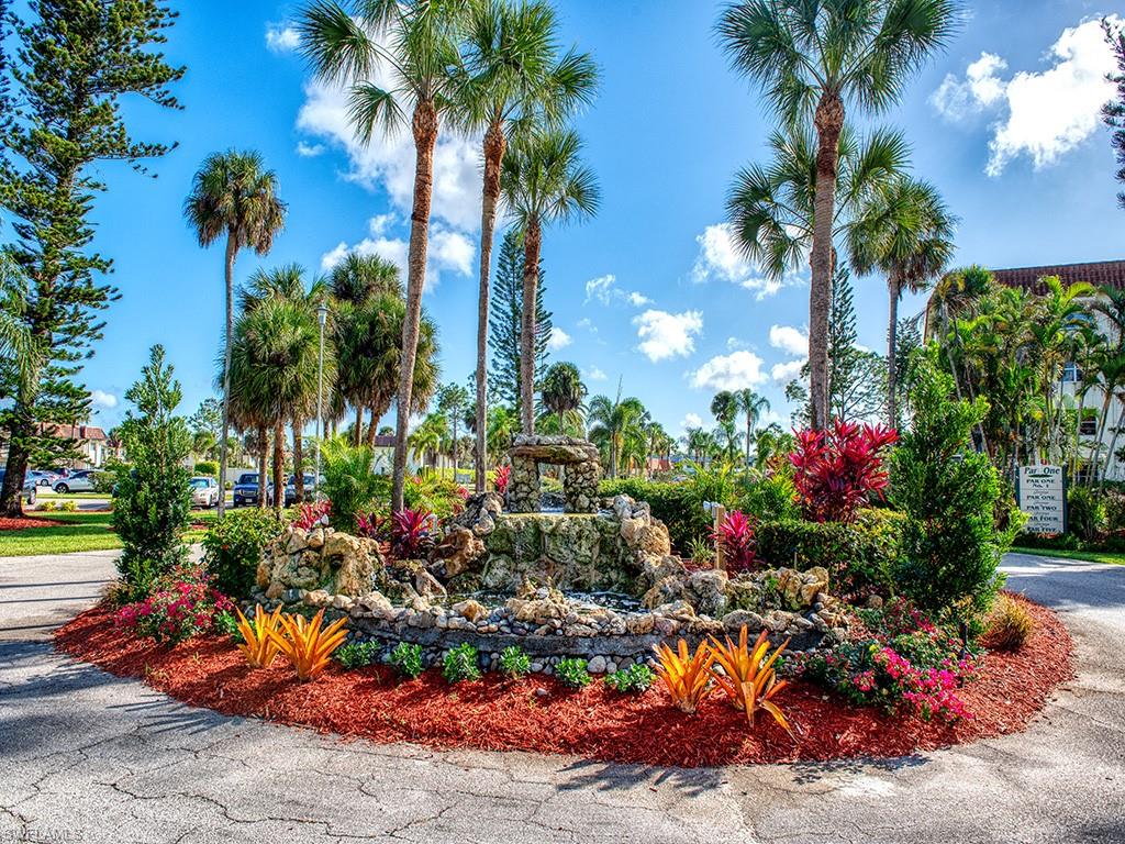FAIRWAYS AT PAR FOUR - Residential